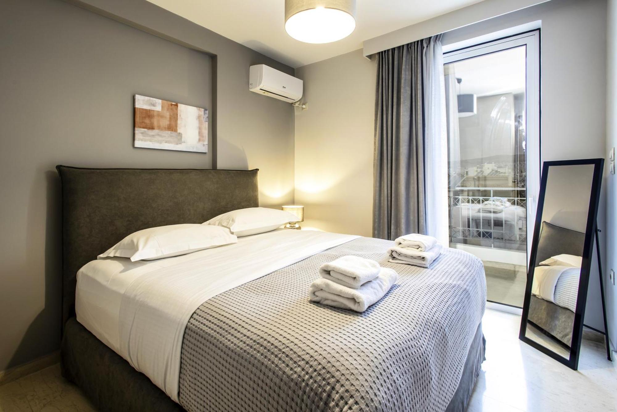 Lis153 By Smart Cozy Suites - Top Floors With Amazing City View - Available 24Hr Атина Екстериор снимка